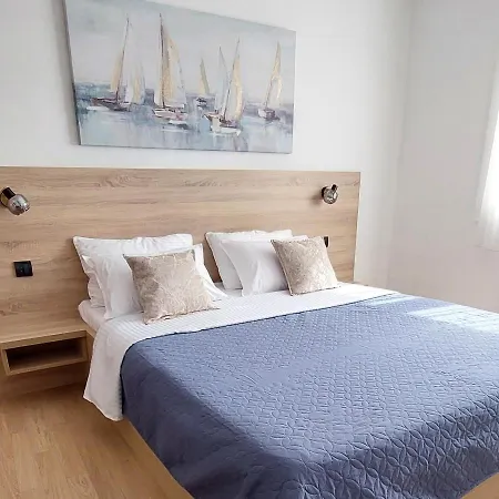 アパート Roosevelt *